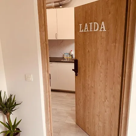 Laga&laida Gernihost En Urdaibai Guernica y Luno